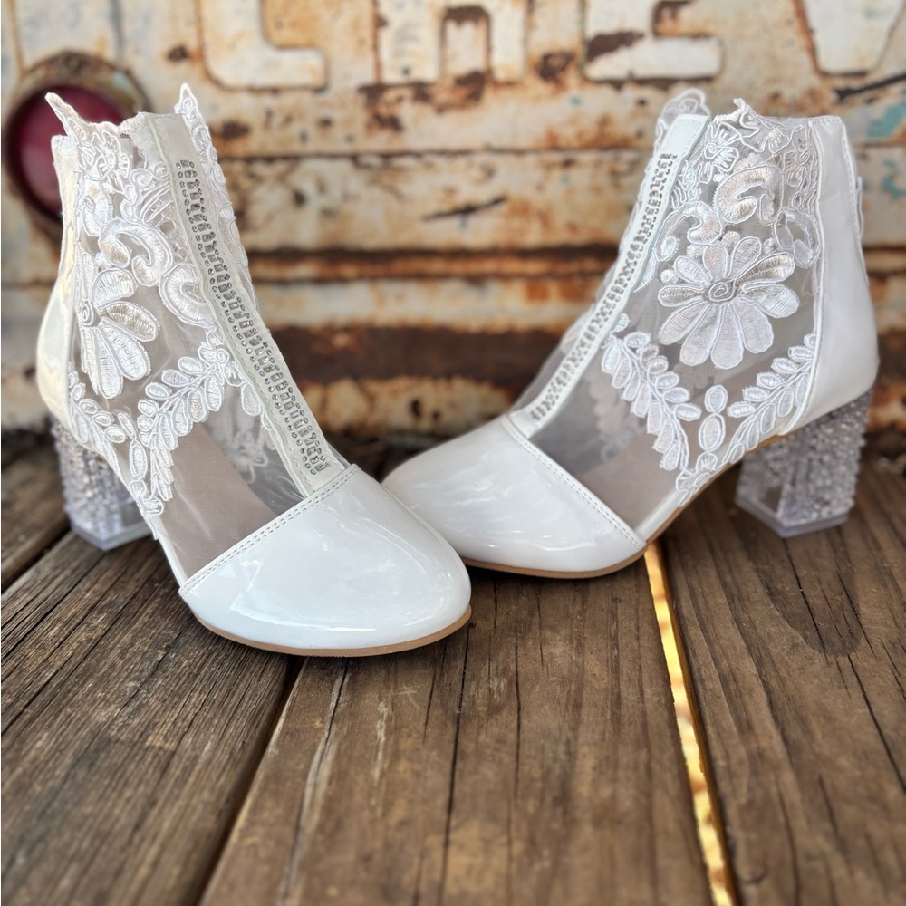 Chic White Lace Ankle Booties